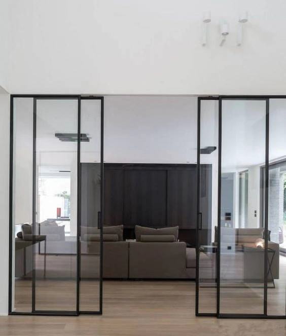 断桥铝门窗几多钱一平？